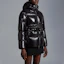 Purchase (W) Moncler Taleve Chaqueta Corta con Capucha y Plumas Negra I20931A001255963V999