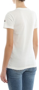 (W) Moncler 白色Logo補丁短袖圓領T恤。 8C73200V8058033 Details for (W) Moncler 白色Logo補丁短袖圓領T恤。 8C73200V8058033