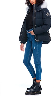 (W) Moose Knuckles 3Q修身白狐毛连帽羽绒服FW21海军蓝冬季款夹克. MK2229L3Q-401 Purchase (W) Moose Knuckles 3Q修身白狐毛连帽羽绒服FW21海军蓝冬季款夹克. MK2229L3Q-401