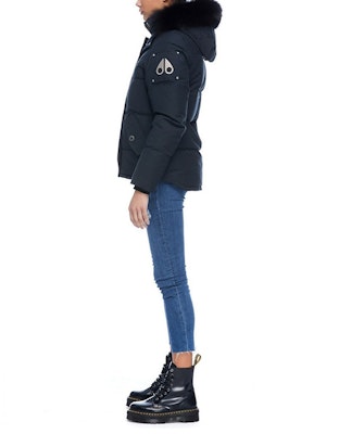 (W) Moose Knuckles 3Q修身羽绒服海军蓝冬季外套. MK2229L3Q-402 Purchase (W) Moose Knuckles 3Q修身羽绒服海军蓝冬季外套. MK2229L3Q-402