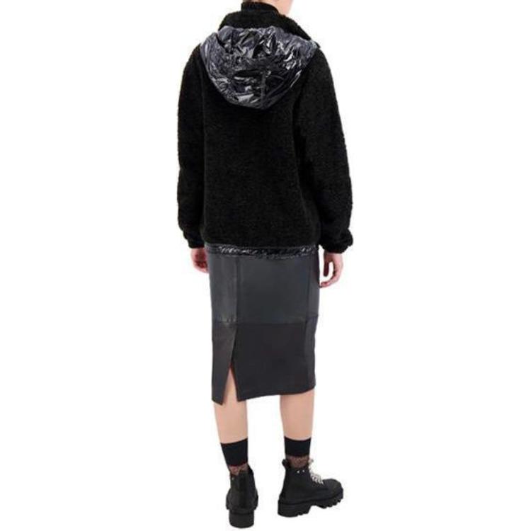 Shop (W) ムースナックルズ ブラック フリース ハイネック ジップアップ ジャケット M30LS620-292