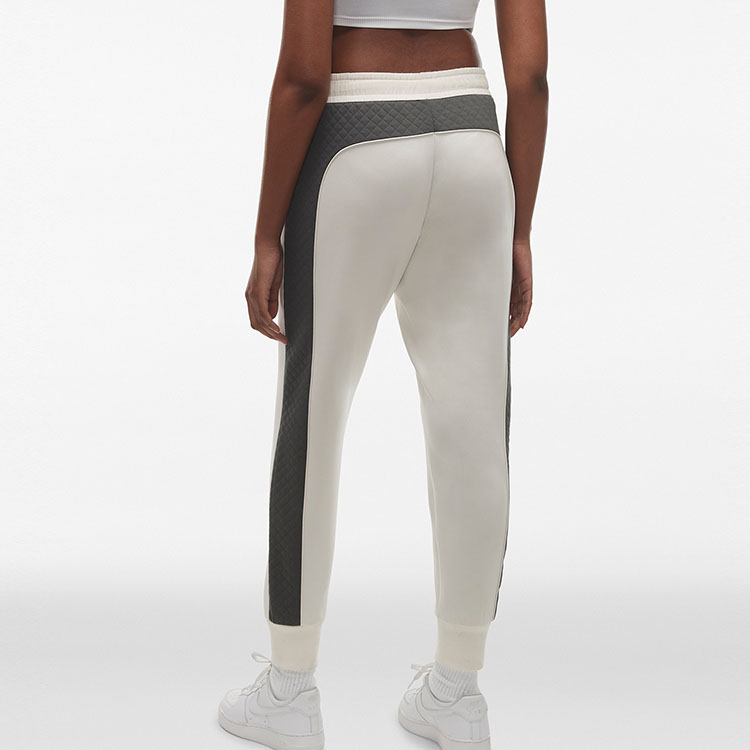 Details for (W) Moose Knuckles 拼色绗缝针织休闲裤. M13LR757-WHITE