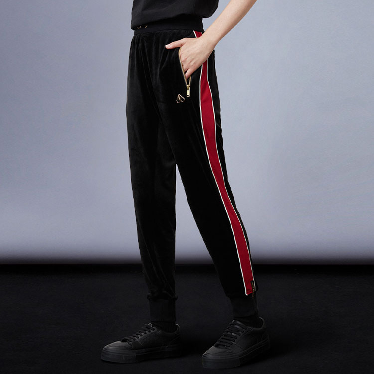 Details for (W) Moose Knuckles 标志松紧腰休闲短裤。 M31LR753CN-292