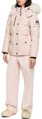 (W) Moose Knuckles 粉色纯色拉链连帽夹克外套. M32lJ129S-3227 Shop (W) Moose Knuckles 粉色纯色拉链连帽夹克外套. M32lJ129S-3227