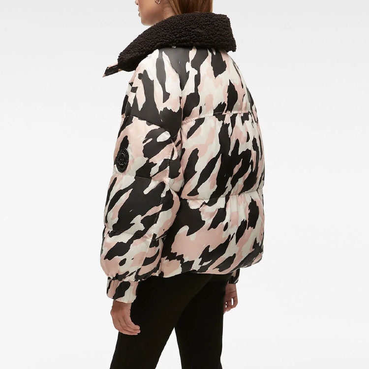 Purchase (W) Moose Knuckles 玫瑰烟迷彩图案羽绒夹克带领子. M32LJ212H-1040