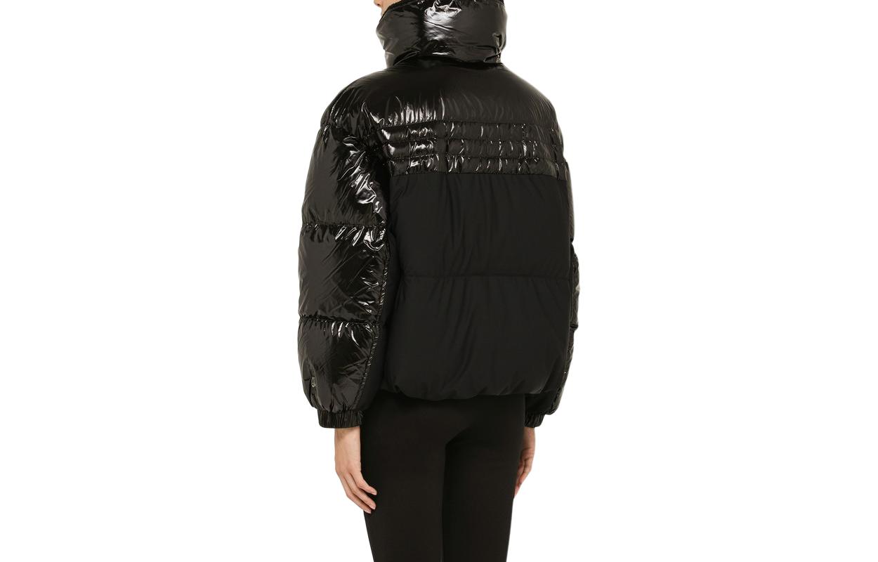 Lookbook (W) ムースナックルズ シャイニー ハイネック ジップアップ ジャケット ブラック M33LJ212H-1NY