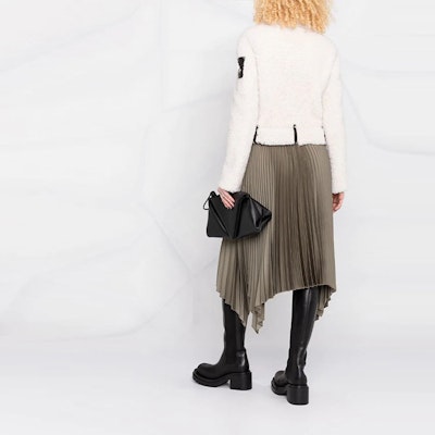 (W) Moose Knuckles Truite River Shearling Jaket Zip-Up Warna Solid. M31LL331-155 Shop (W) Moose Knuckles Truite River Shearling Jaket Zip-Up Warna Solid. M31LL331-155