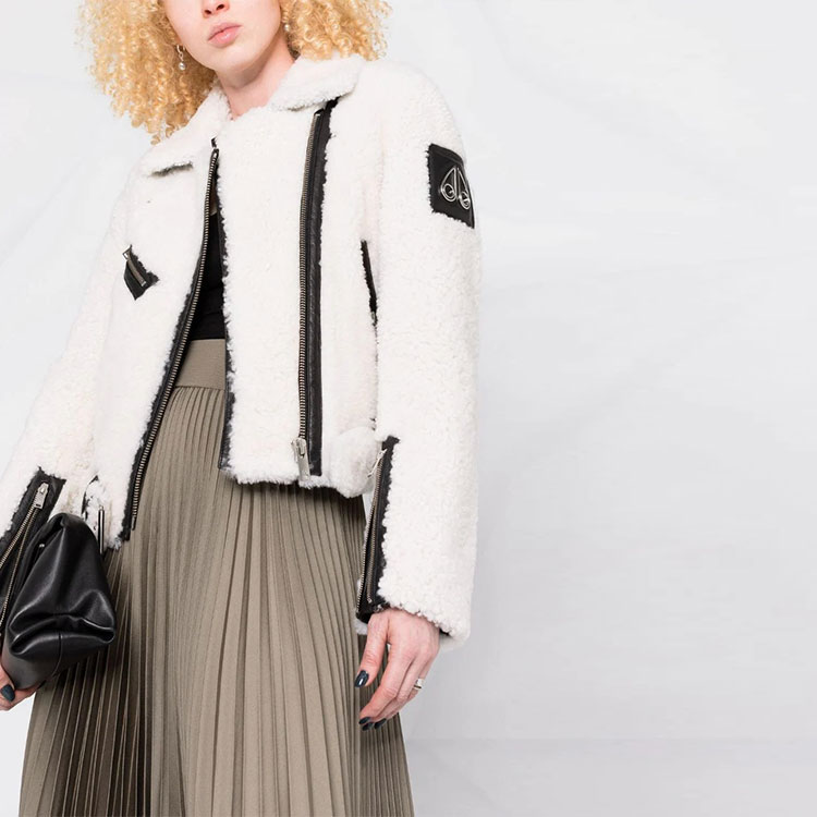 Details for (W) Moose Knuckles Truite River Shearling Jaket Zip-Up Warna Solid. M31LL331-155