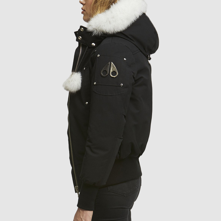 Purchase (W) Moose Knuckles Debbie 黑色冬季羽绒服经典版型。 MK2002LB-290