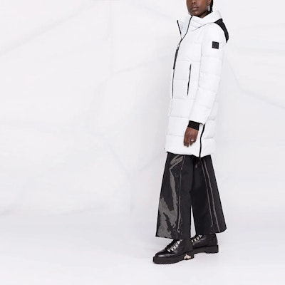 (W) Moose Knuckles FW21 Jaket Puffer Logo Putih. M31LJ140-891 Purchase (W) Moose Knuckles FW21 Jaket Puffer Logo Putih. M31LJ140-891