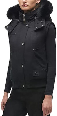 (W) Moose Knuckles FW22 黑色连帽羽绒背心 直筒拉链设计. M32LV47708 Lookbook (W) Moose Knuckles FW22 黑色连帽羽绒背心 直筒拉链设计. M32LV47708