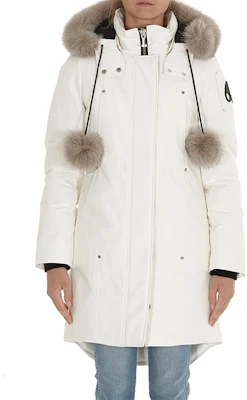 (W) Moose Knuckles FW23 Chaqueta Acolchada Stirling Blanco Crema con Capucha Desmontable. MK2003LP-864 Lookbook (W) Moose Knuckles FW23 Chaqueta Acolchada Stirling Blanco Crema con Capucha Desmontable. MK2003LP-864