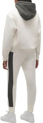 (W) Moose Knuckles SS23 Oversized Diamond Knit Pullover - Warna Plaster. M13LS642-1103 Purchase (W) Moose Knuckles SS23 Oversized Diamond Knit Pullover - Warna Plaster. M13LS642-1103