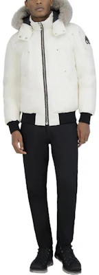 (W) Moose Knuckles 白色防水連帽羽絨外套 帶有標誌設計 MK2000MB-864 Lookbook (W) Moose Knuckles 白色防水連帽羽絨外套 帶有標誌設計 MK2000MB-864