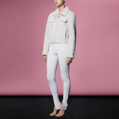 (W) Moose Knuckles x Jennifer Meyer FW21 Jaket Putih Solid Zip. M31LL319JM-155 Lookbook (W) Moose Knuckles x Jennifer Meyer FW21 Jaket Putih Solid Zip. M31LL319JM-155