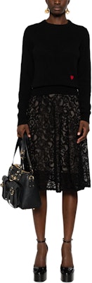 (W) MOSCHINO 黑色圓領長袖毛衣帶Logo設計 A0922-5509-0555 Lookbook (W) MOSCHINO 黑色圓領長袖毛衣帶Logo設計 A0922-5509-0555