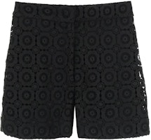 (Women) MOSCHINO Black High-Waisted Printed Straight Shorts A0339-0548-0555 (Women) MOSCHINO Black High-Waisted Printed Straight Shorts A0339-0548-0555