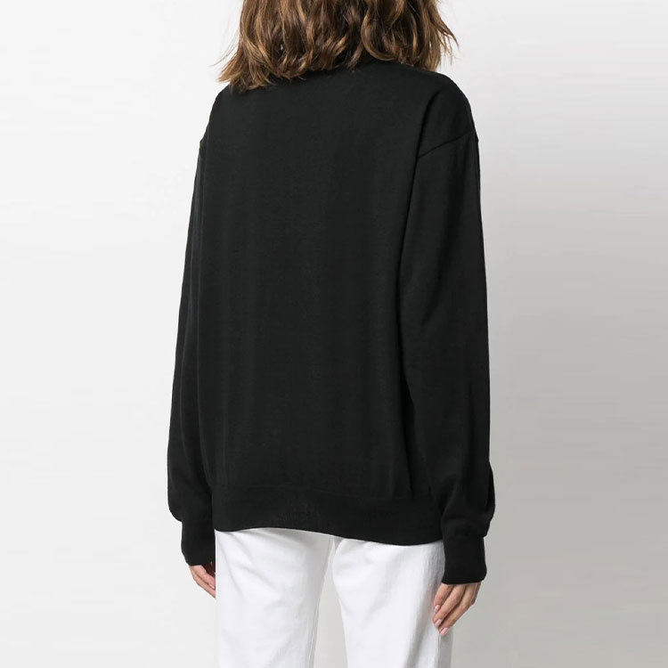 Shop (W) 모스키노 블랙 로고와 곰 디자인 니트 풀오버 스웻셔츠. V0910-0502-1555