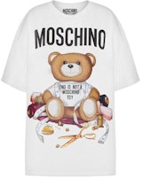 (Women) MOSCHINO White Graphic Letter Print Oversized T-Shirt SS23. V0701_5541_1001 (Women) MOSCHINO White Graphic Letter Print Oversized T-Shirt SS23. V0701_5541_1001