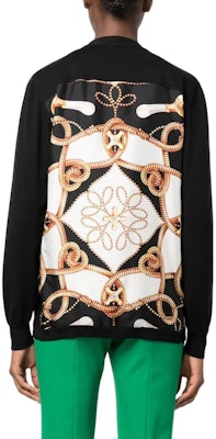 (W) 모스키노 FW22 블랙 브이넥 패턴 울 가디건 스웨터. J0925-5400-1555 Shop (W) 모스키노 FW22 블랙 브이넥 패턴 울 가디건 스웨터. J0925-5400-1555