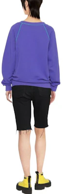 (W) Sudadera Morada Moschino FW22 con Logo Bordado. J1713-5528-3278 Shop (W) Sudadera Morada Moschino FW22 con Logo Bordado. J1713-5528-3278