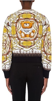 (W) 모스키노 FW22 테디베어 프린트 크루넥 풀오버 스웨트셔츠 브라운. AEF222E-0A17055527-1003 Shop (W) 모스키노 FW22 테디베어 프린트 크루넥 풀오버 스웨트셔츠 브라운. AEF222E-0A17055527-1003