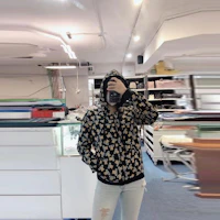 Purchase (W) Moschino 字母小熊拉鍊連帽外套 黑色 ZT1705-9005-1555