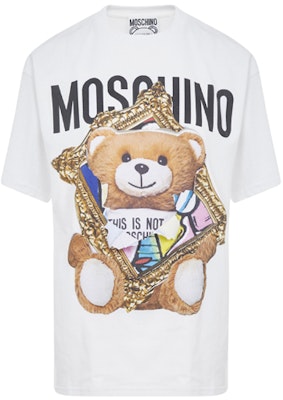 (W) 모스키노 오버사이즈 베어 그래픽 드롭숄더 화이트 여성 티셔츠. V0703-0440-1001 Buy (W) 모스키노 오버사이즈 베어 그래픽 드롭숄더 화이트 여성 티셔츠. V0703-0440-1001