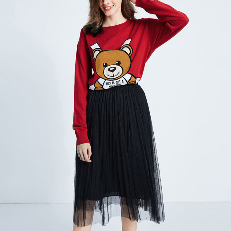 Purchase (Women) Moschino Red Teddy Bear Graphic Long Cotton Sweatshirt for Women D-T0495-0400-1112