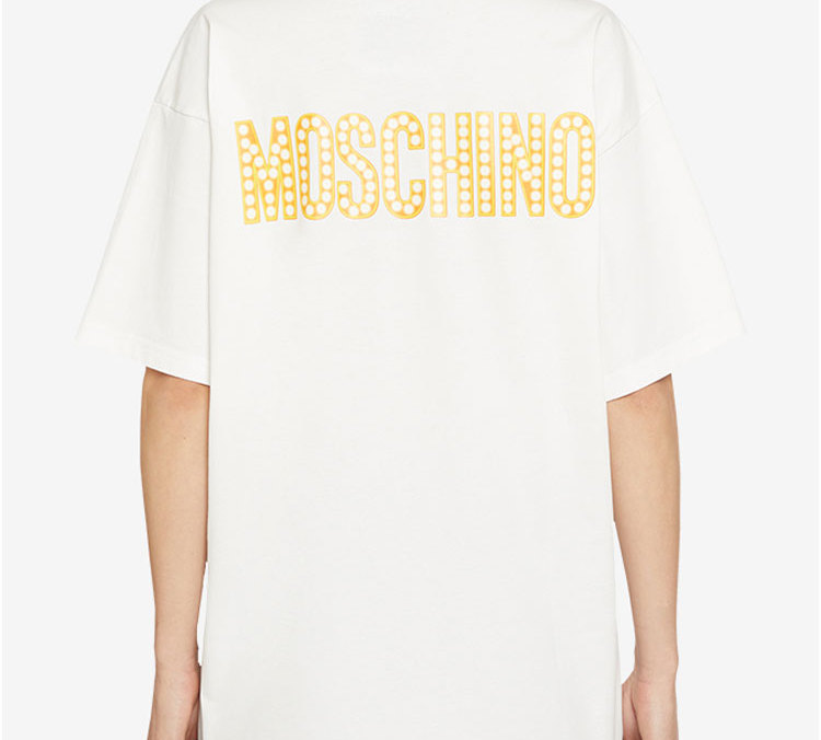 Purchase (W) モスキーノ スマーフ グラフィック オーバーサイズ クルーネック Tシャツ ホワイト A0707604019A-1002