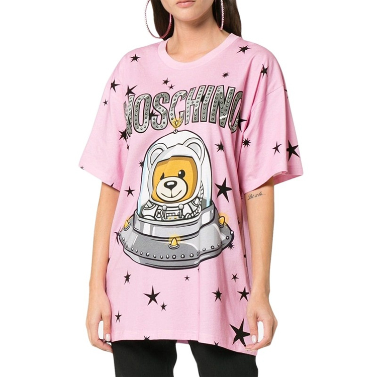 Shop (W) 모스키노 SS21 핑크 테디베어 그래픽 티셔츠. V0703-5440-1221