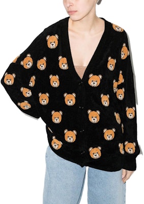 (W) MOSCHINO SS22 Bear Jacquard Cardigan Sweater Hitam. V0925-0505-2555 Shop (W) MOSCHINO SS22 Bear Jacquard Cardigan Sweater Hitam. V0925-0505-2555