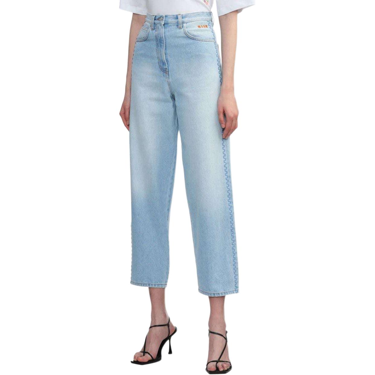 Details for (W) MSGM Vaqueros de Mezclilla Azul Claro con Logo Bordado y Corte Medio. 3642MDP236L247480-BLUE