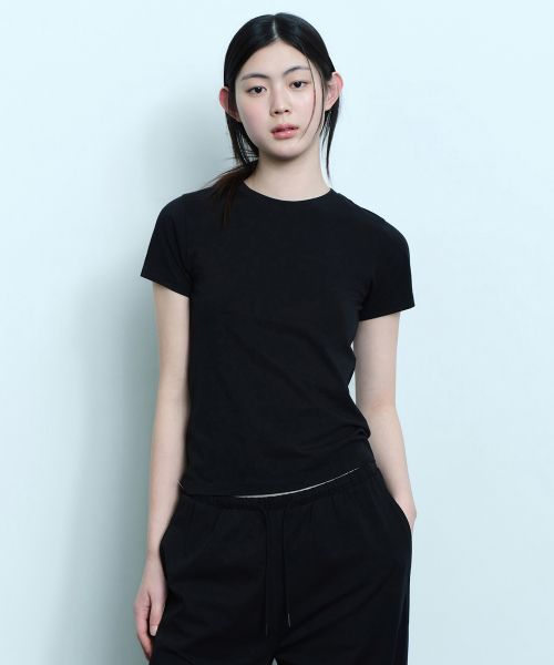 (Women) Musinsa Standard Women [UV Protection]  Slim Crew Neck T-Shirt [Black] MWFTS5B14-BK