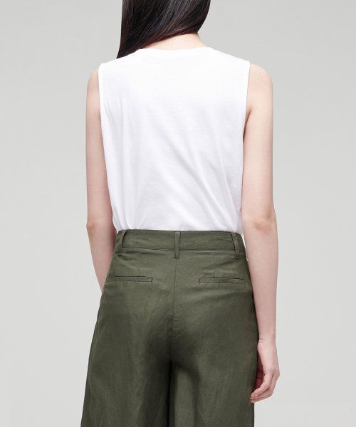 Shop (Women) MUSINSA STANDARD WOMEN Basic Sleeveless Top [White] MWJTE0Z11-WH