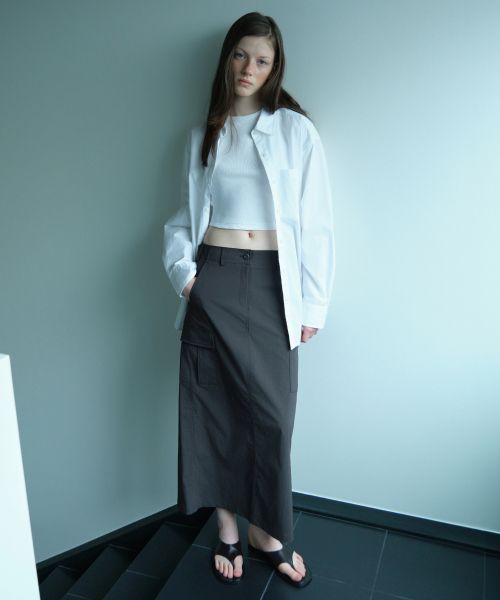 (Women) MUSINSA STANDARD WOMEN Cargo Maxi Skirt [Gunmetal] MWCSK4Z03-GT