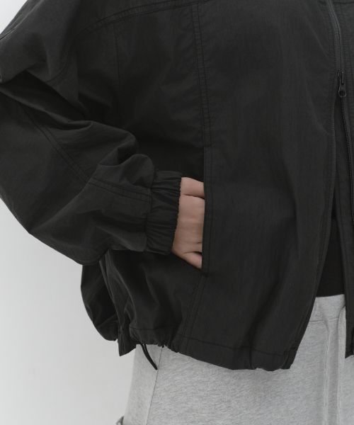 Details for (Women) MUSINSA STANDARD WOMEN CN High Neck Windbreaker [Black] MWFJJ7B01-BK