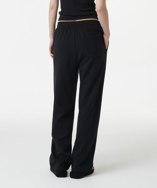 Lookbook (Women) MUSINSA STANDARD WOMEN Cooltandard Variable Lounge Sweatpants [Black] MWDPK5Z01-BK