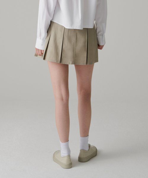 Lookbook (Women) MUSINSA STANDARD WOMEN Cotton Pleated Mini Skirt [Beige] MWCSK3Z02-BE