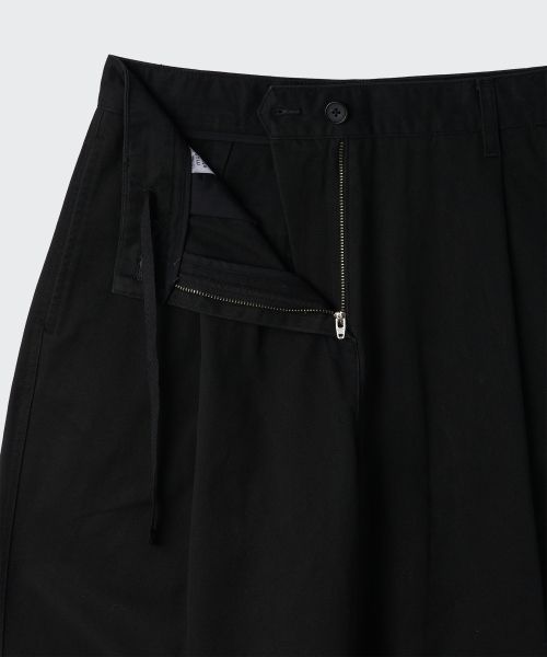 Shop (Women) Musinsa Standard Women Deep Tuck Extra Wide Chino Pants [Black] MWEPC8C02-BK