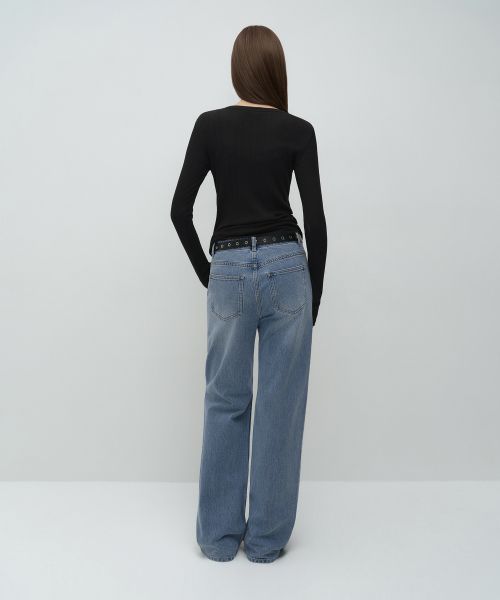 Lookbook (W) MUSINSA STANDARD 女款基本款寬鬆直筒牛仔褲［淺靛藍］ MWFNP0A02-LI