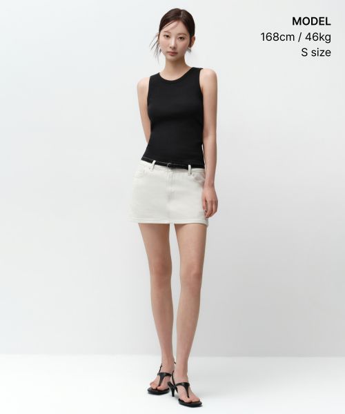 Shop (Women) MUSINSA STANDARD WOMEN Essential Tank Top [Black] MWCTE0Z02-BK