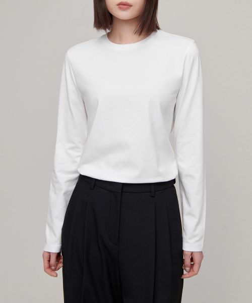 Lookbook (W) Musinsa Standard camiseta elástica mujer manga larga cuello redondo [blanca] MWBTL0Z04-WH