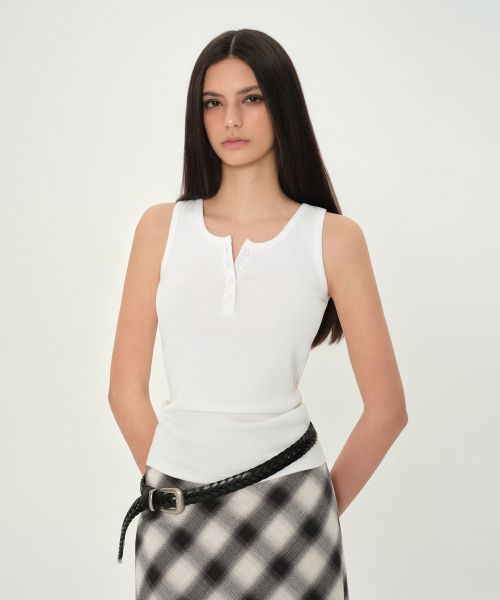 Lookbook (Women) MUSINSA STANDARD WOMEN Henley Neck Tank Top [White] MWFTE6A05-WH