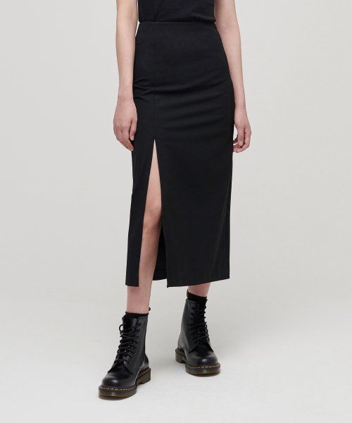 (Women) MUSINSA STANDARD WOMEN High Waist Slit Long Skirt [Black] MWASK4Z08-BK