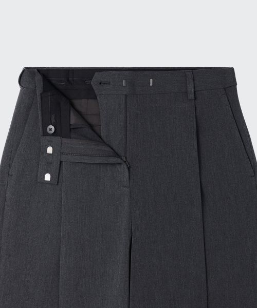 Purchase (W) MUSINSA STANDARD 女款低腰深摺超寬版隱藏式鬆緊帶西裝褲［中灰色］ MWEPL0Z01-MR