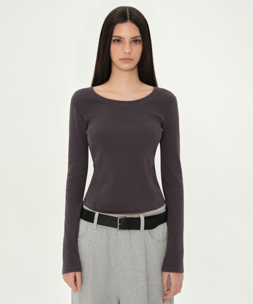 Lookbook (Women) Musinsa Standard Women Pigment Ribbed Slim Scoop Neck Long Sleeve T-Shirt [Charcoal Gray] MWFTL3A08-CG