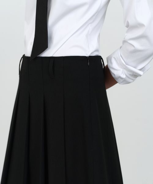 Shop (Women) MUSINSA STANDARD WOMEN Pleats Knee Length Skirt [Black] MWESK0B06-BK