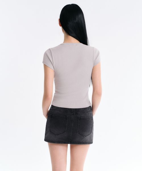 Shop (Women) MUSINSA STANDARD WOMEN Ribbed Pigment Slim T-Shirt [Ash Grey] MWDTS4Z09-AY