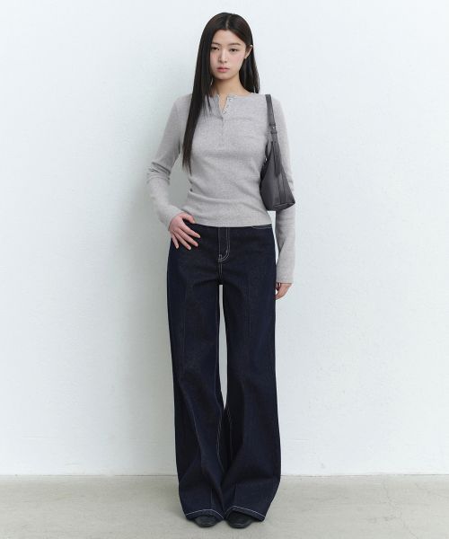 (Women) Musinsa Standard Women Ribbed Slim Henley Long Sleeve T-Shirt [Medium Gray] MWFTL3B15-MR
